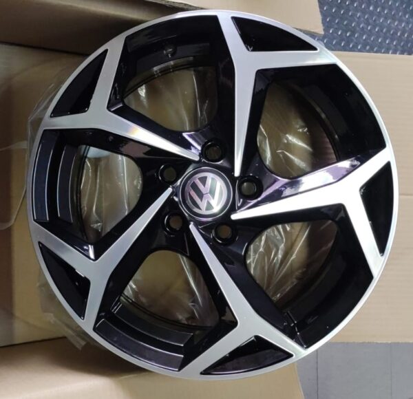 cerchi in lega replica POLO modello Bonneville black diamond da 16" in 5/100 ET 45 - immagine 5